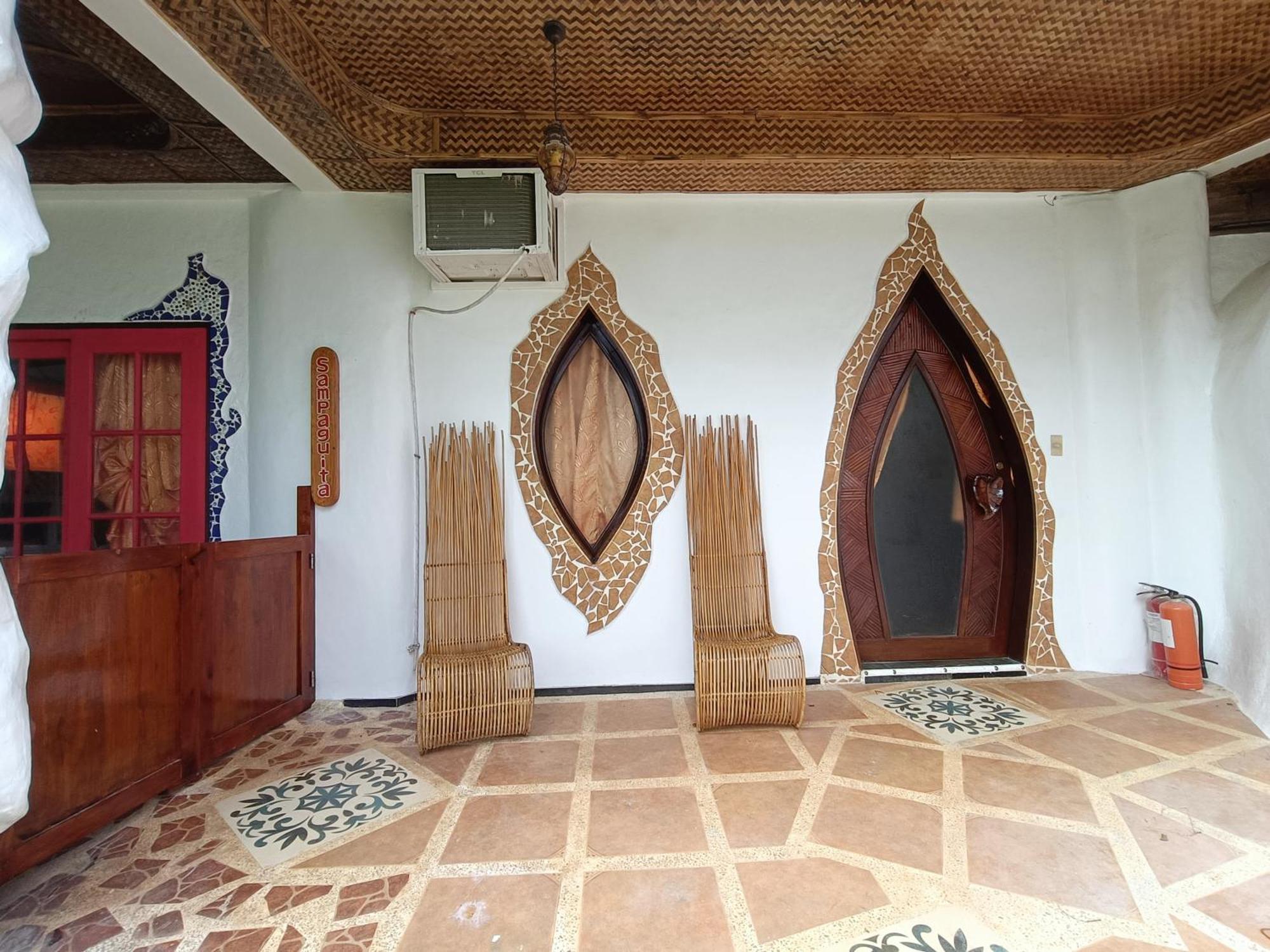 Casa De Arte Hotel Manoc-Manoc Bagian luar foto